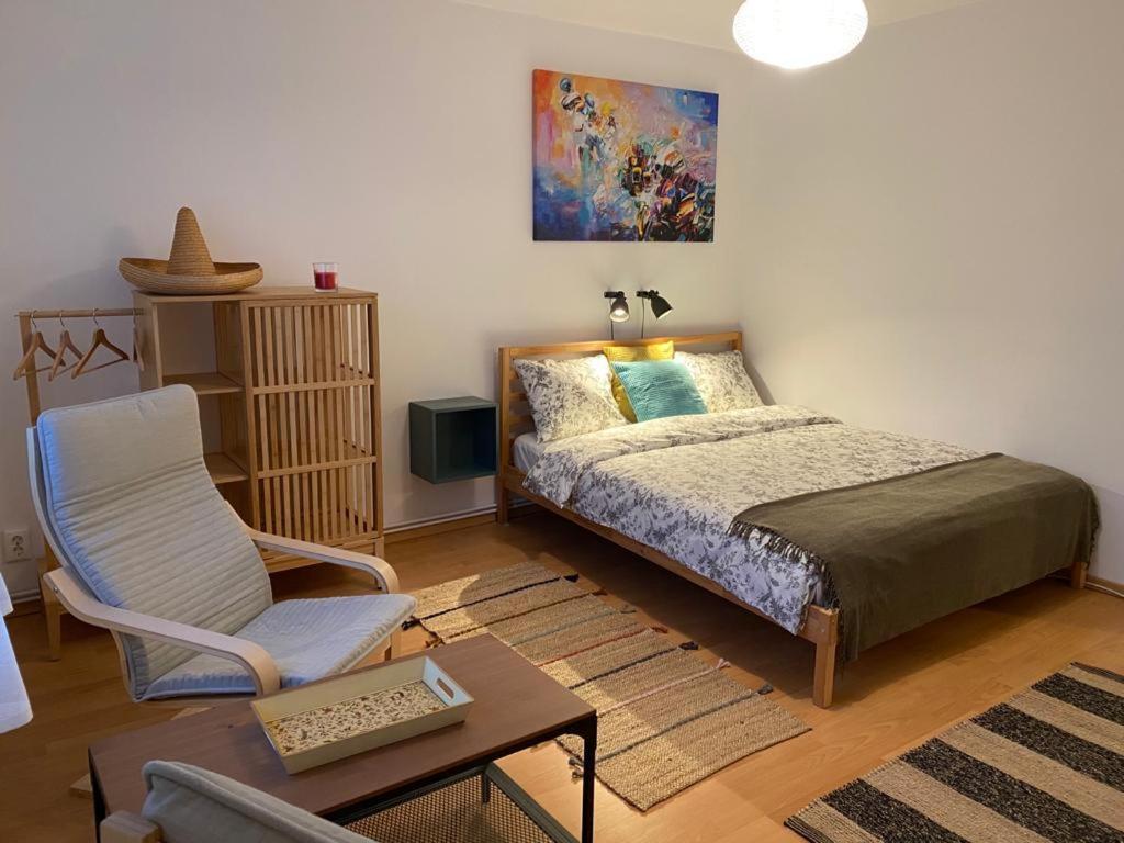 La Momo Apartamento Lupeni  Exterior foto